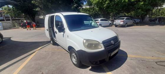 FIAT DOBLÒ 1.8 MPI CARGO 16V FLEX 2P MANUAL FIAT DOBLÒ 1.8 MPI CARGO 16V FLEX 2P MANUAL